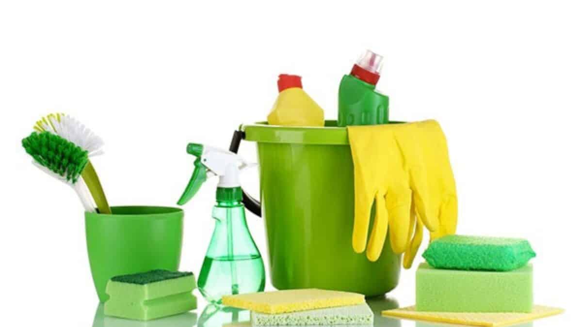 Los trucos de limpieza caseros que se han viralizado en las redes sociales 
