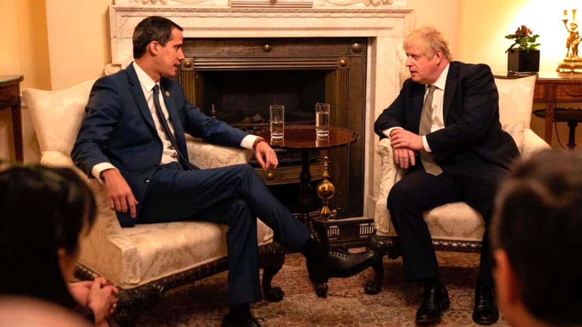 Aseguraron que Boris Johnson se reunió en secreto con Maduro en Caracas