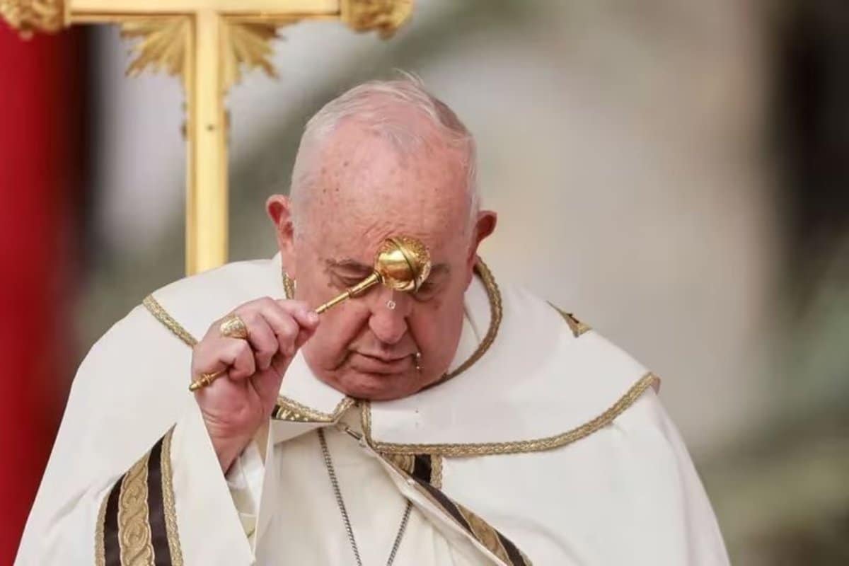 El papa Francisco pidió por el fin de las guerras en la misa del Domingo de Resurrección