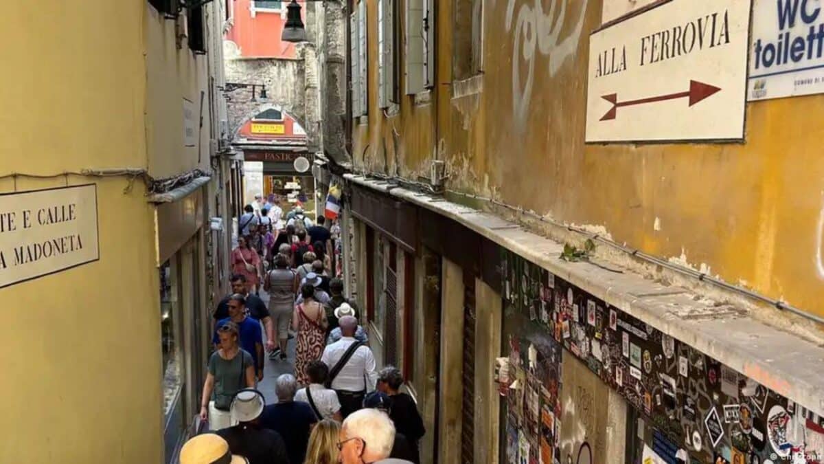 Venecia empezó a cobrar entrada a los turistas: ¿cuánto cuesta y a qué se debe la medida?
