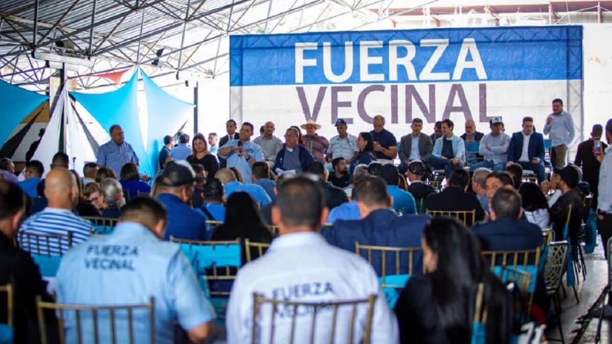 Dirigentes locales de Fuerza Vecinal respaldan candidatura presidencial de Edmundo González Urrutia