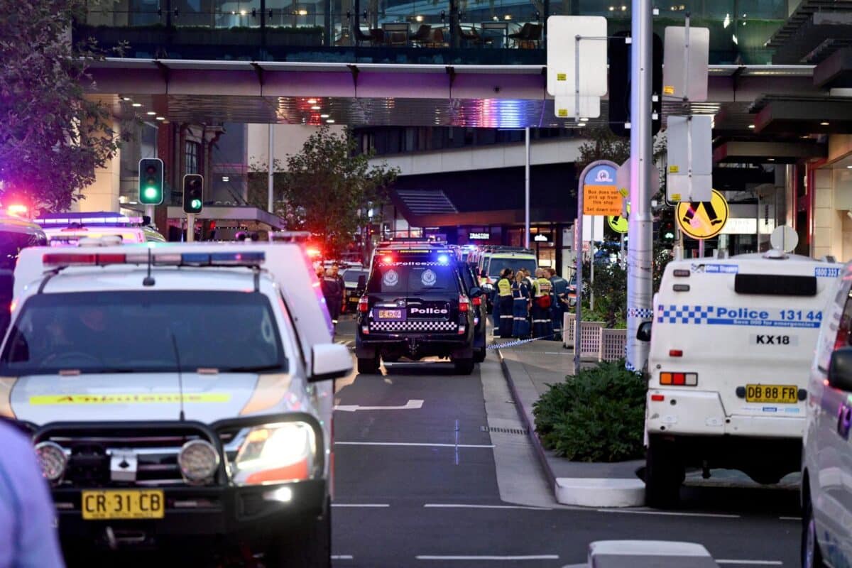 Ultimaron a un hombre asesinó a puñaladas a seis personas en un centro comercial en Sídney