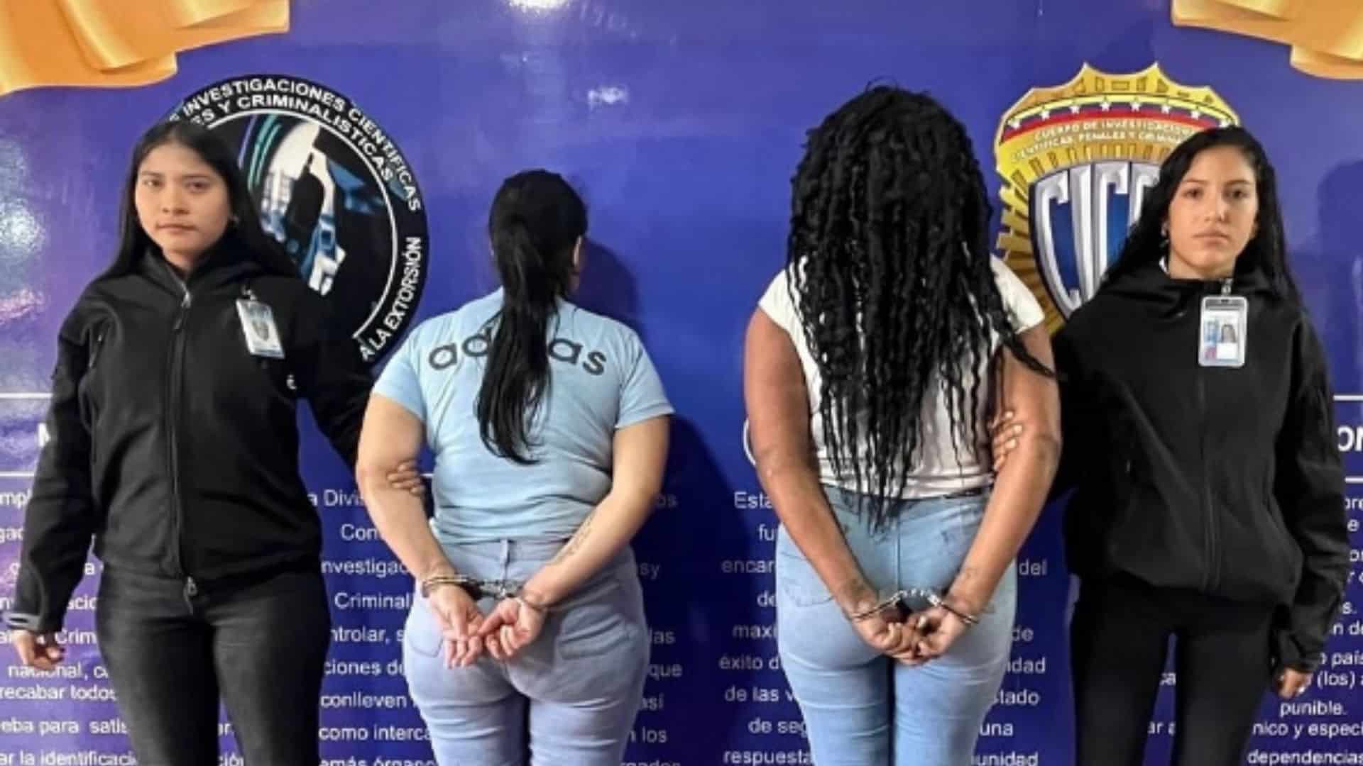 Detuvieron a dos mujeres por extorsionar a un hombre en Caracas