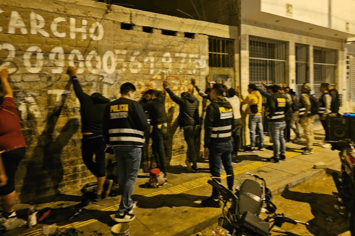 Capturaron a 11 venezolanos que formaban parte de una banda delictiva en Perú