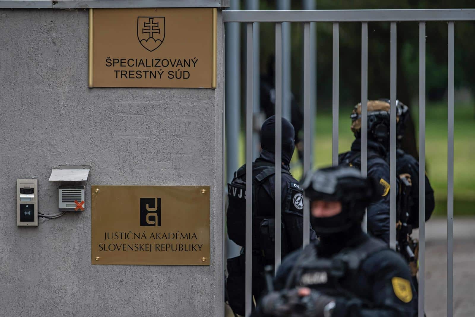 El primer ministro de Eslovaquia presenta mejoras de salud tras intento de asesinato: los detalles