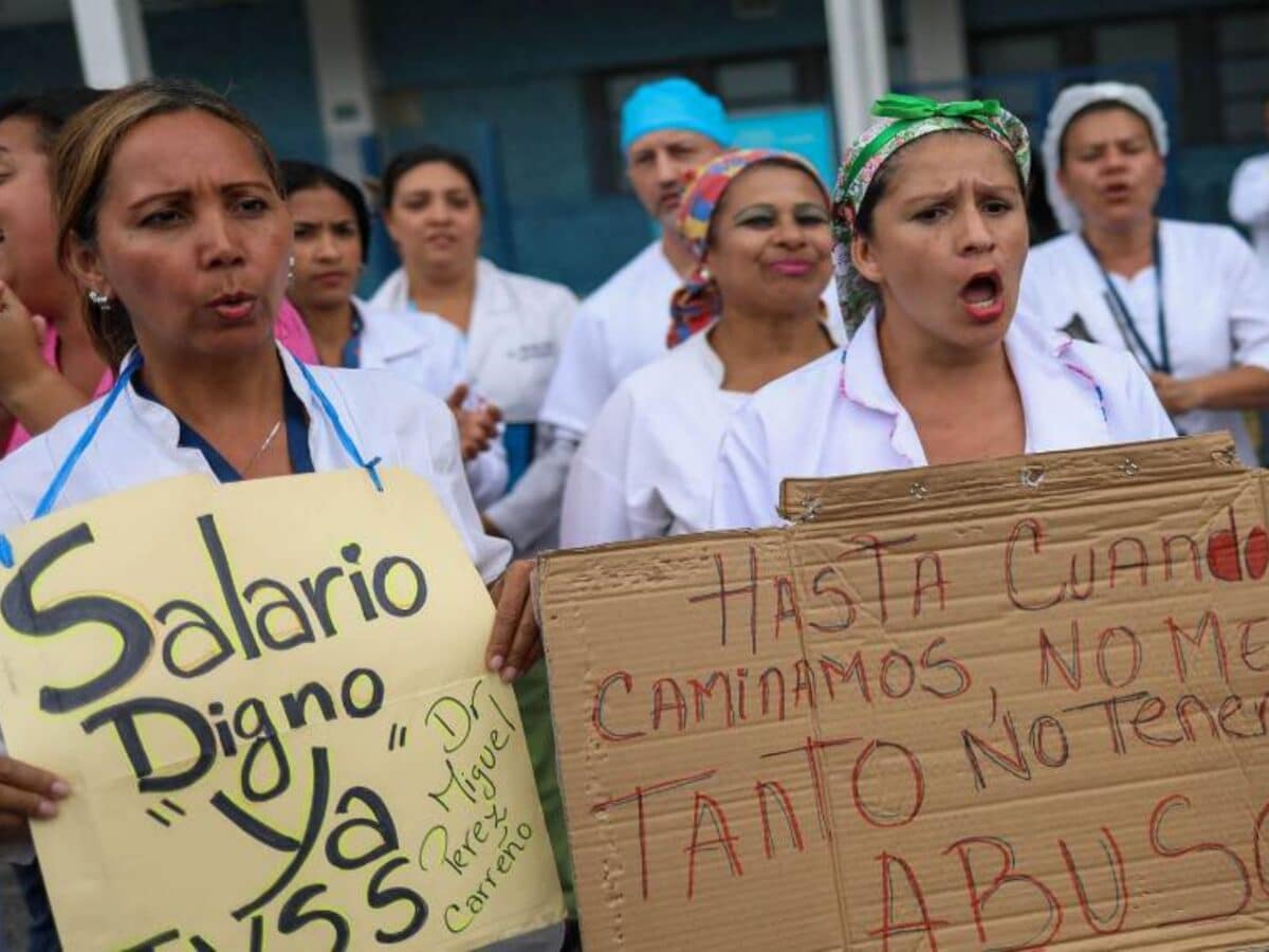 Alertan que 70 % de los enfermeros han abandonado sus puestos de trabajo en Venezuela
