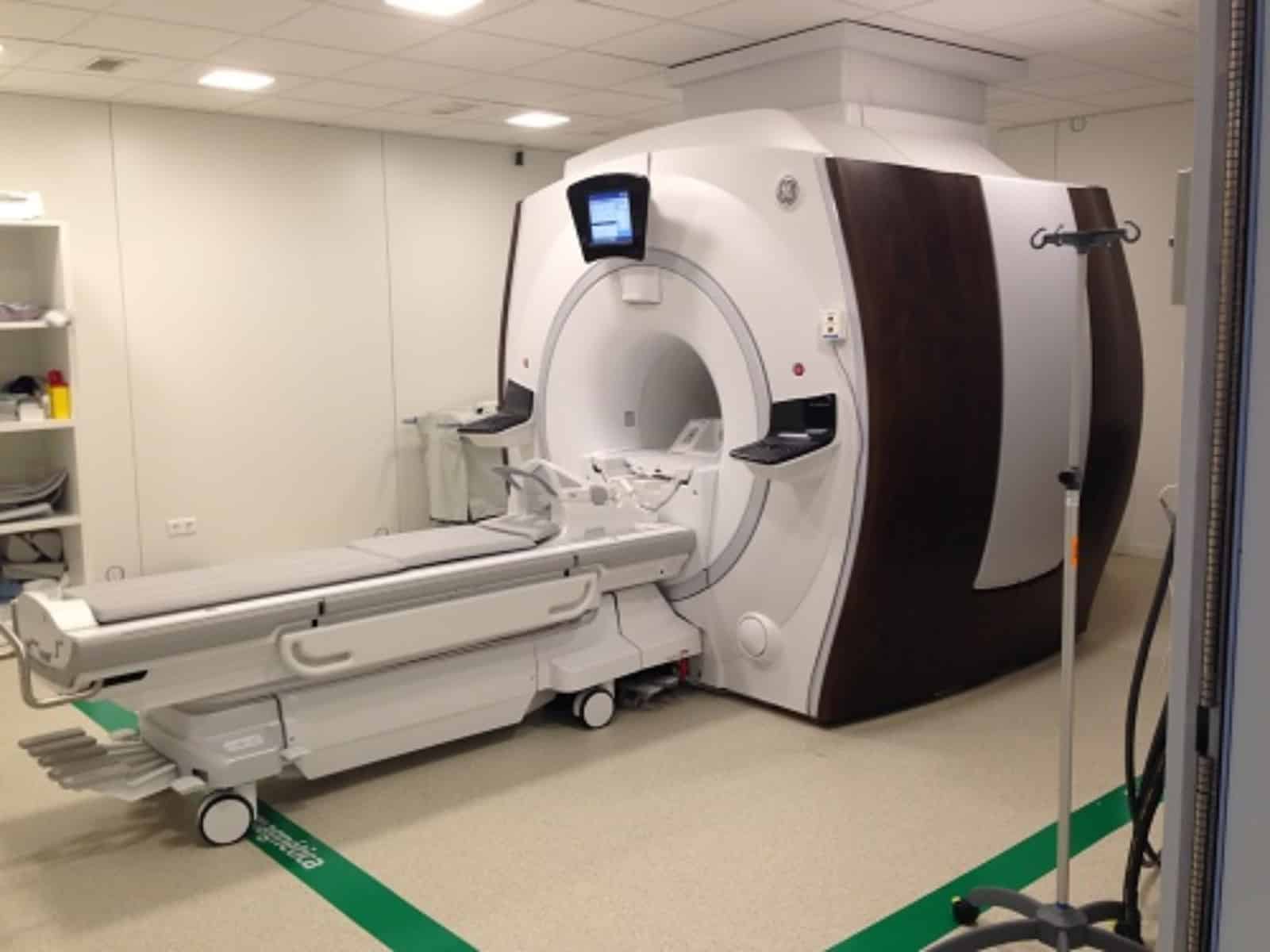 Investigadores realizan por primera vez un procedimiento que revierte los síntomas motores del párkinson 