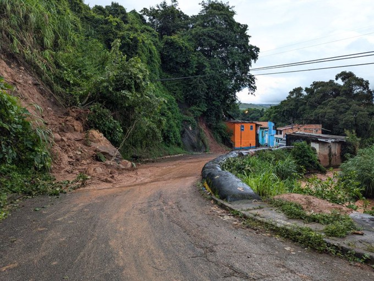 Rains brought on harm and flooding in a number of states of Venezuela