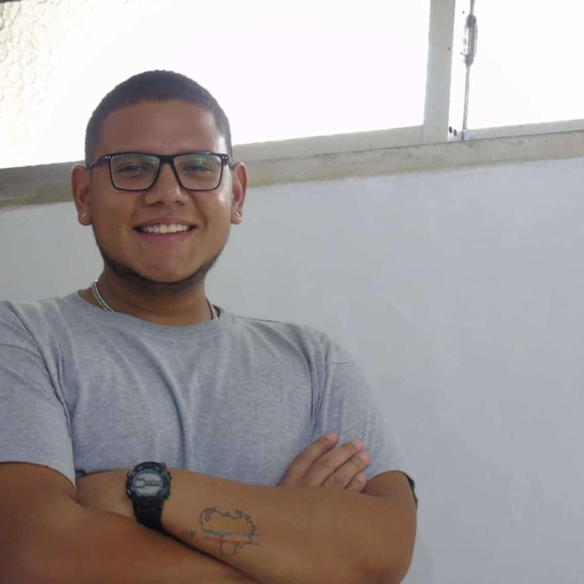 “Pasión por comunicar y compromiso con la sociedad”: la motivación de los periodistas para seguir ejerciendo en Venezuela