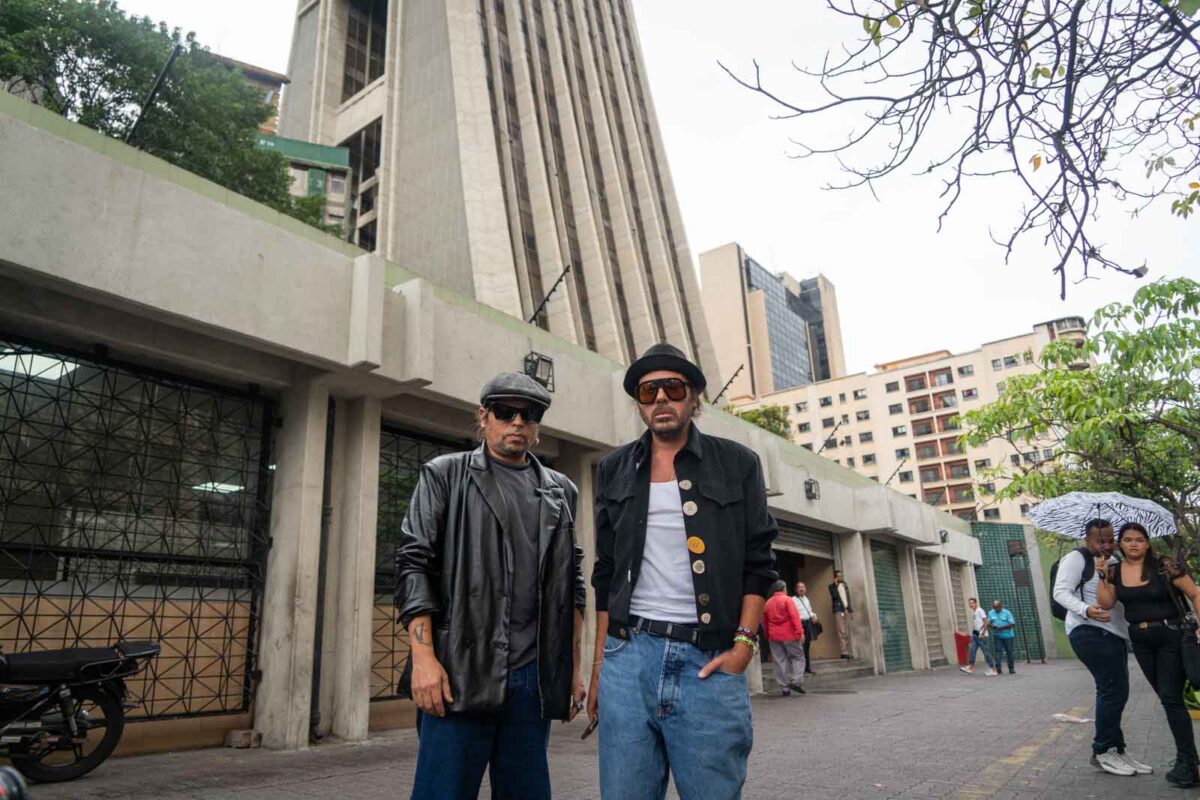Servando y Florentino, Servando y Florentino lunares, ruta de escape, Plaza Venezuela, El Valle, Chacaíto, Concierto en Chacaíto, El Diario, José Daniel Ramos