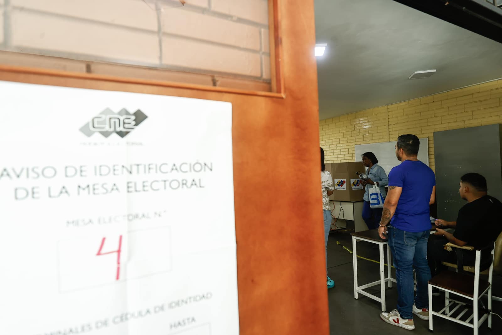 Comenzó el cierre de centros de votación en Venezuela
