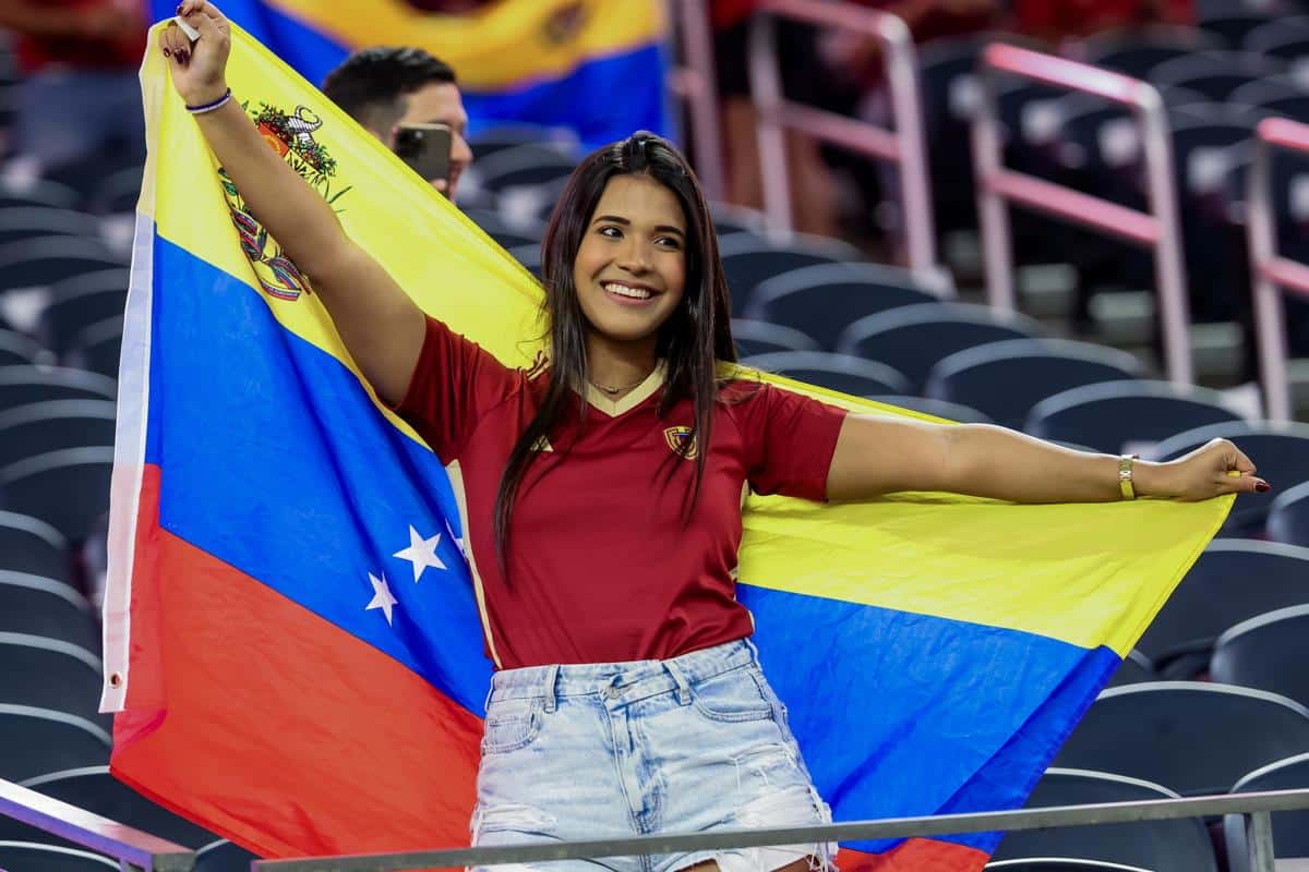 Vinotinto fans at the Copa America