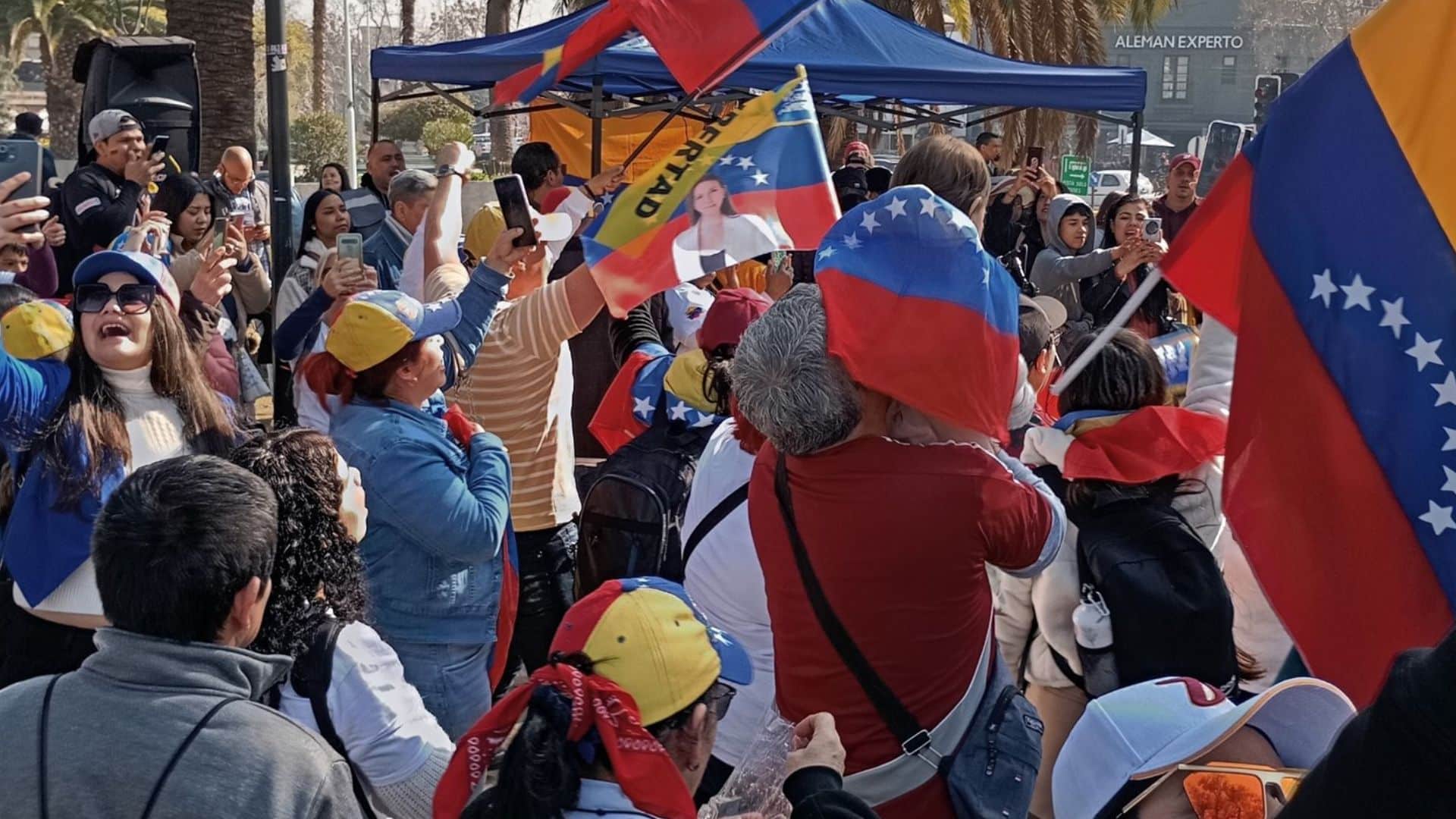 Venezolanos en el exterior se concentraron en plazas y otros espacios públicos en apoyo a las elecciones presidenciales 