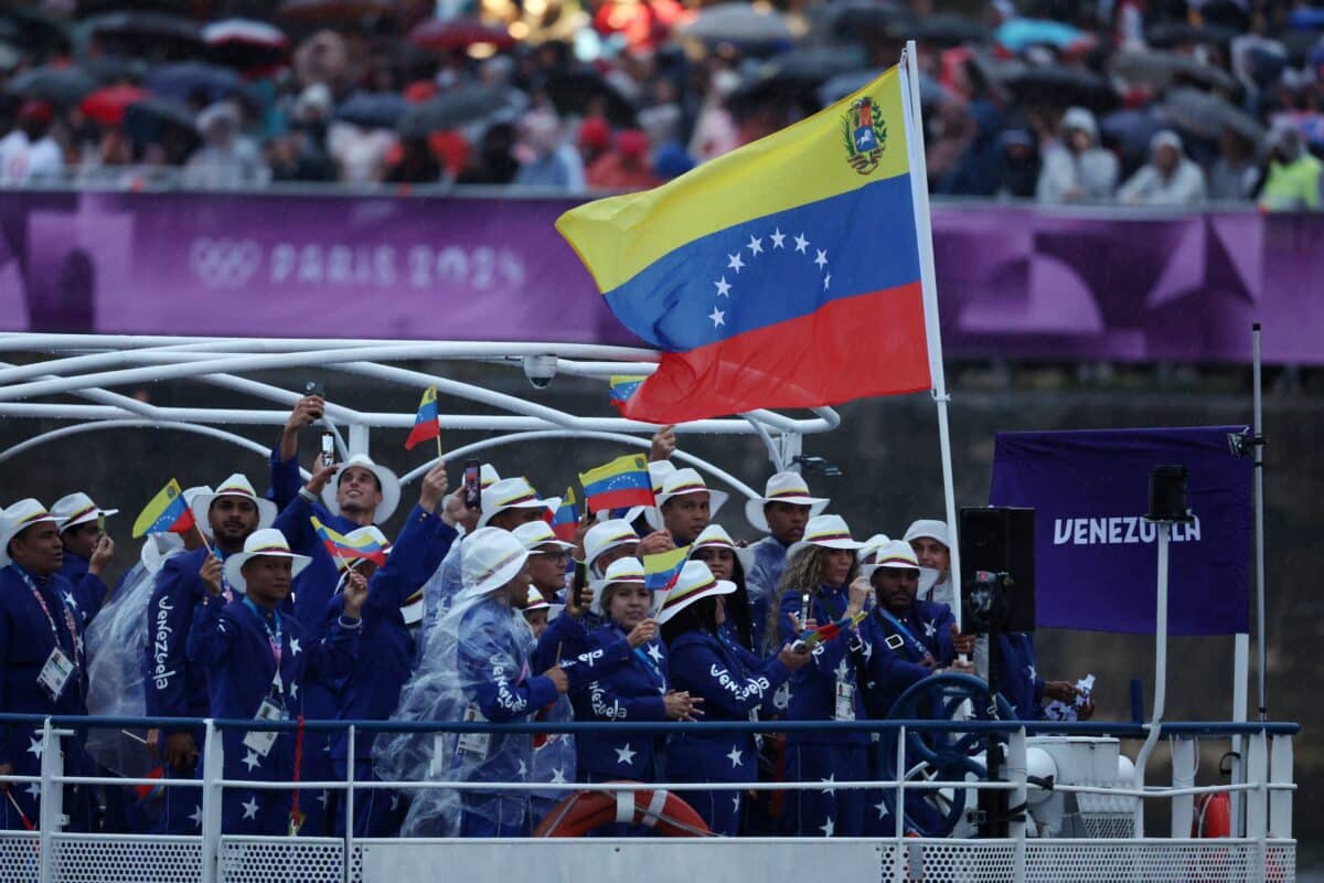 This was the participation of the Venezuelan delegation in the opening of the Paris 2024 Olympic Games