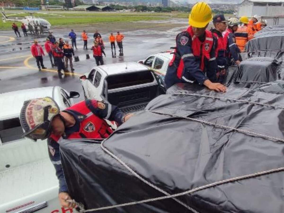 ¿Cuáles son los daños que causó el desbordamiento del río Manzanares en Sucre?