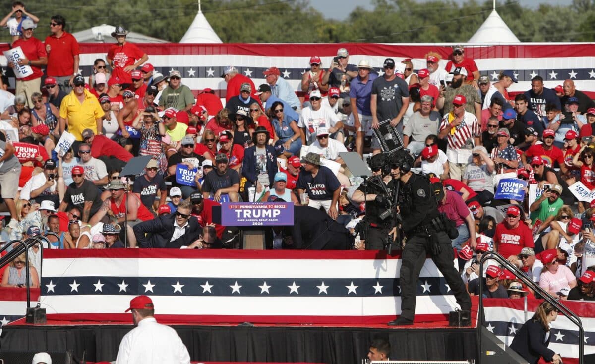 En imágenes: el mitin en el que resultó herido Donald Trump en Pensilvania