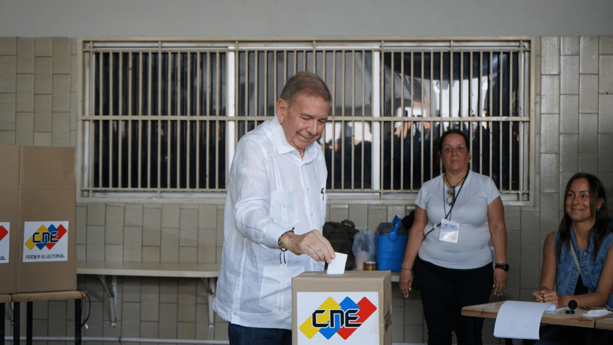 Edmundo González votó en Las Mercedes: los detalles 