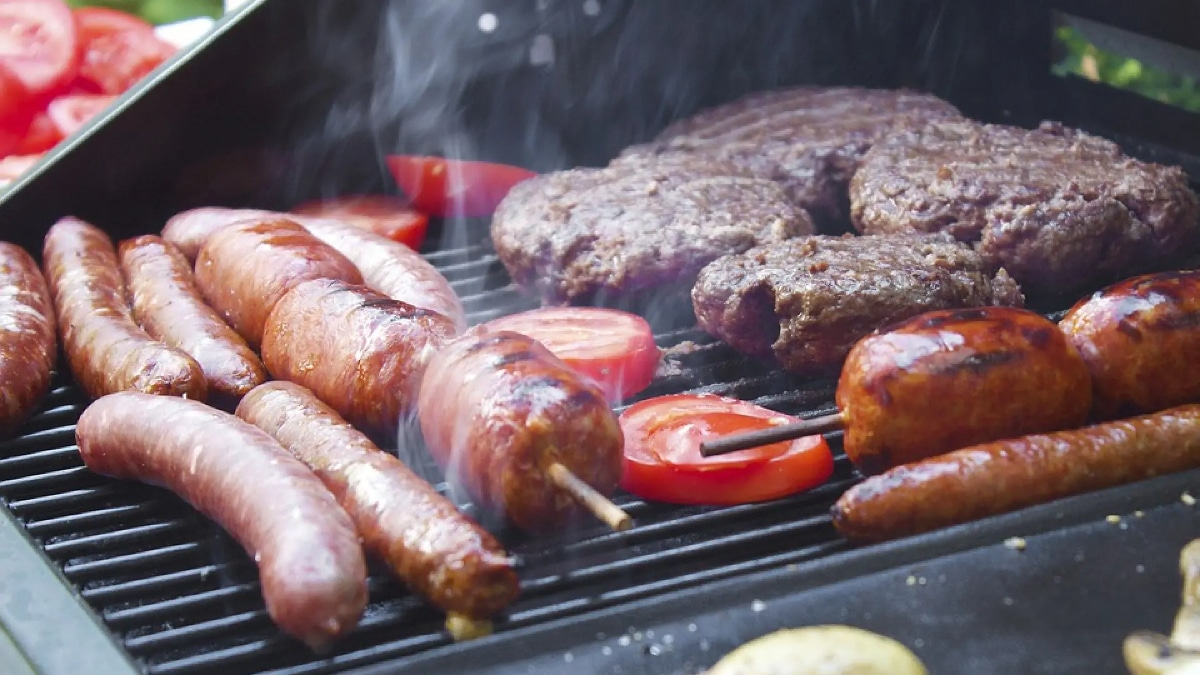 Síntomas y tratamientos de la triquinosis, una enfermedad causada por el consumo de carne cruda