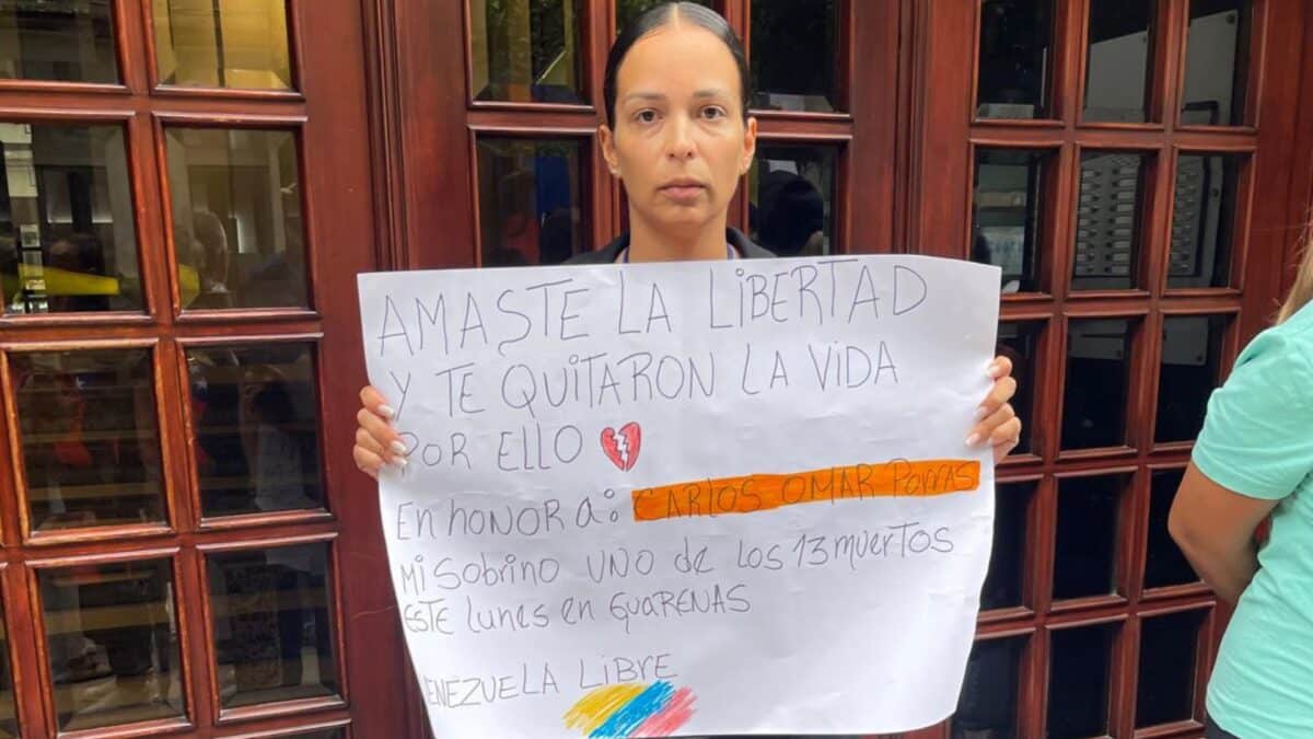 Venezolanos se concentraron en España para rechazar los resultados electorales anunciados por el CNE