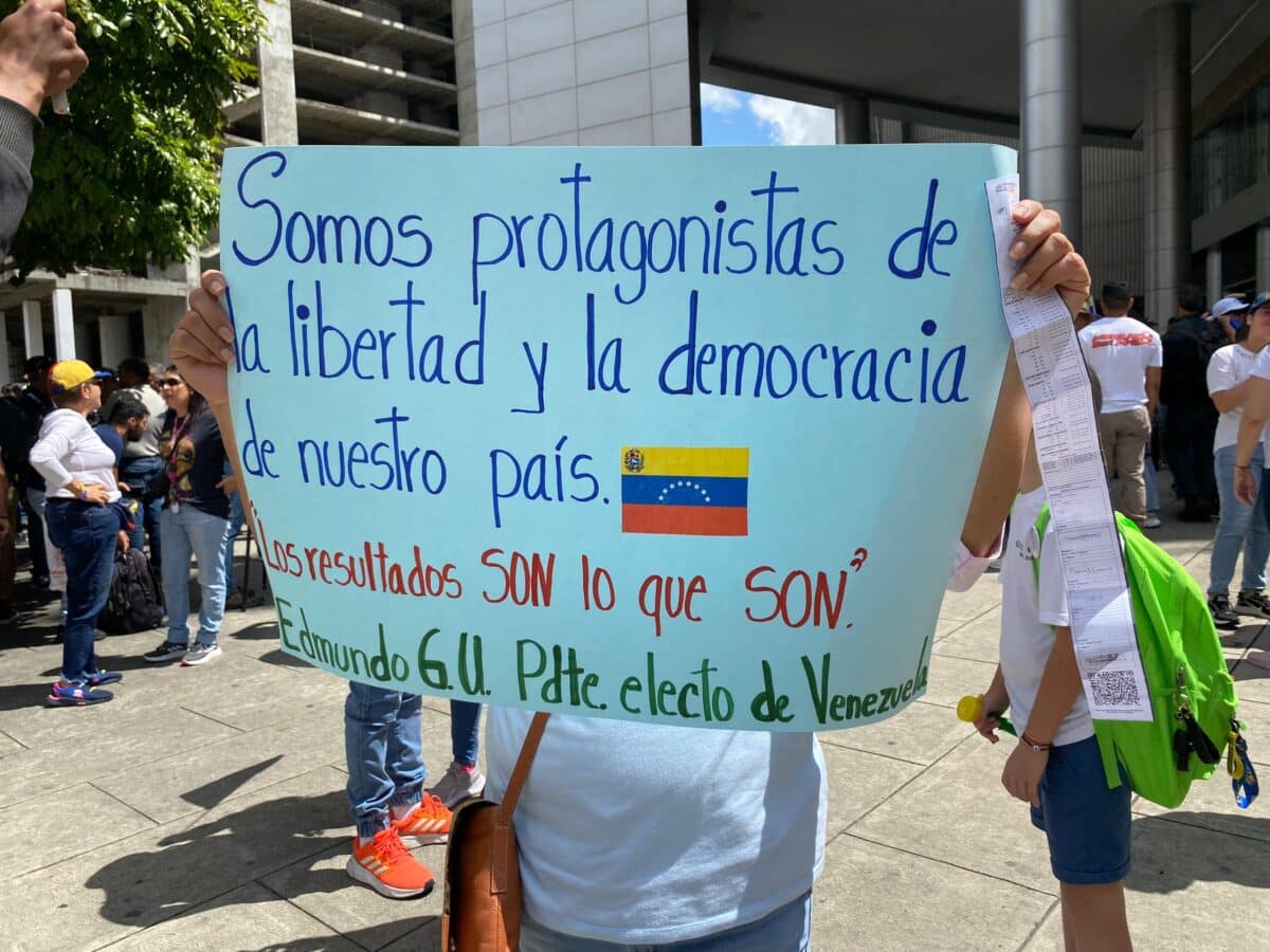 In pictures: the opposition’s Great World Protest in Caracas