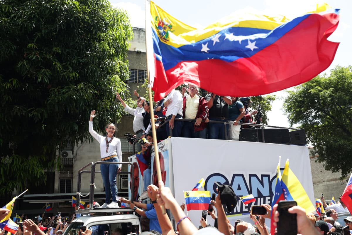 María Corina Machado desde Las Mercedes: "Estamos viviendo las horas más importantes"