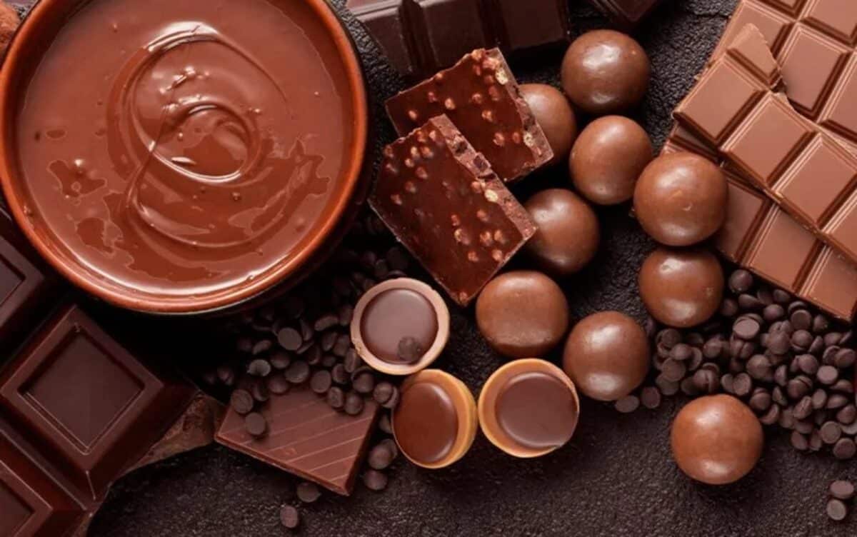 How is chocolate, one of the world's most popular delicacies, made? 