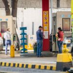 Estaciones de servicio, Gasolineras en Caracas, Precios de gasolina en Caracas, Abastecimiento de combustible en Caracas, Estaciones de servicio en Caracas, Combustible en Venezuela, Noticias sobre gasolineras en Caracas, Tarifas de gasolina en Caracas, Escasez de gasolina en Caracas, Rutas para conseguir gasolina en Caracas, Situación de las gasolineras en Caracas, Últimas noticias de combustible en Caracas, Suministro de petróleo en Caracas, Combustible barato en Caracas, Problemas de abastecimiento de gasolina en Caracas, Estadísticas de precios de gasolina en Caracas, Seguridad en gasolineras de Caracas, Abastecimiento de gasolina en Venezuela, Transporte y combustible en Caracas, Medidas gubernamentales sobre gasolina en Caracas, El Diario, José Daniel Ramos