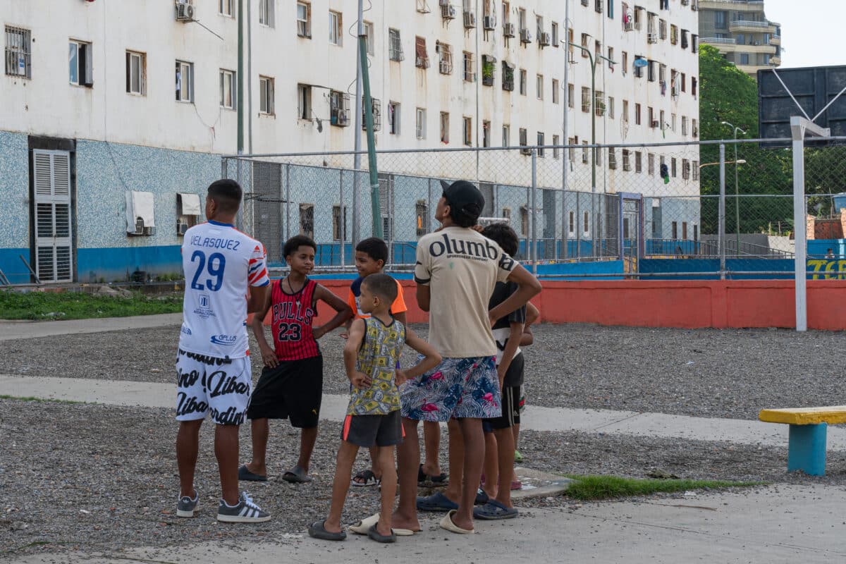 Carlos Velásquez: la joven promesa que construye su camino dentro del fútbol venezolano