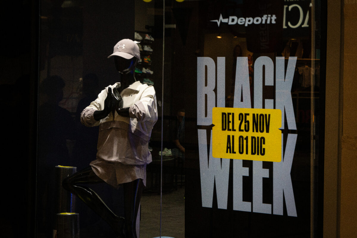 Disminuyeron las ofertas previas al Black Friday en Caracas en comparación con años anteriores 