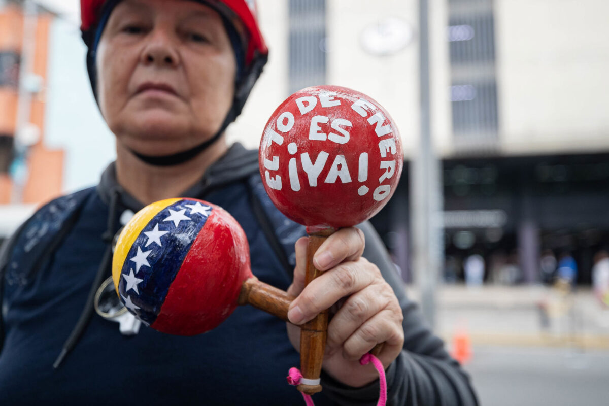 Pensionados protestaron en Caracas tras cumplirse 1.000 días sin aumento del salario