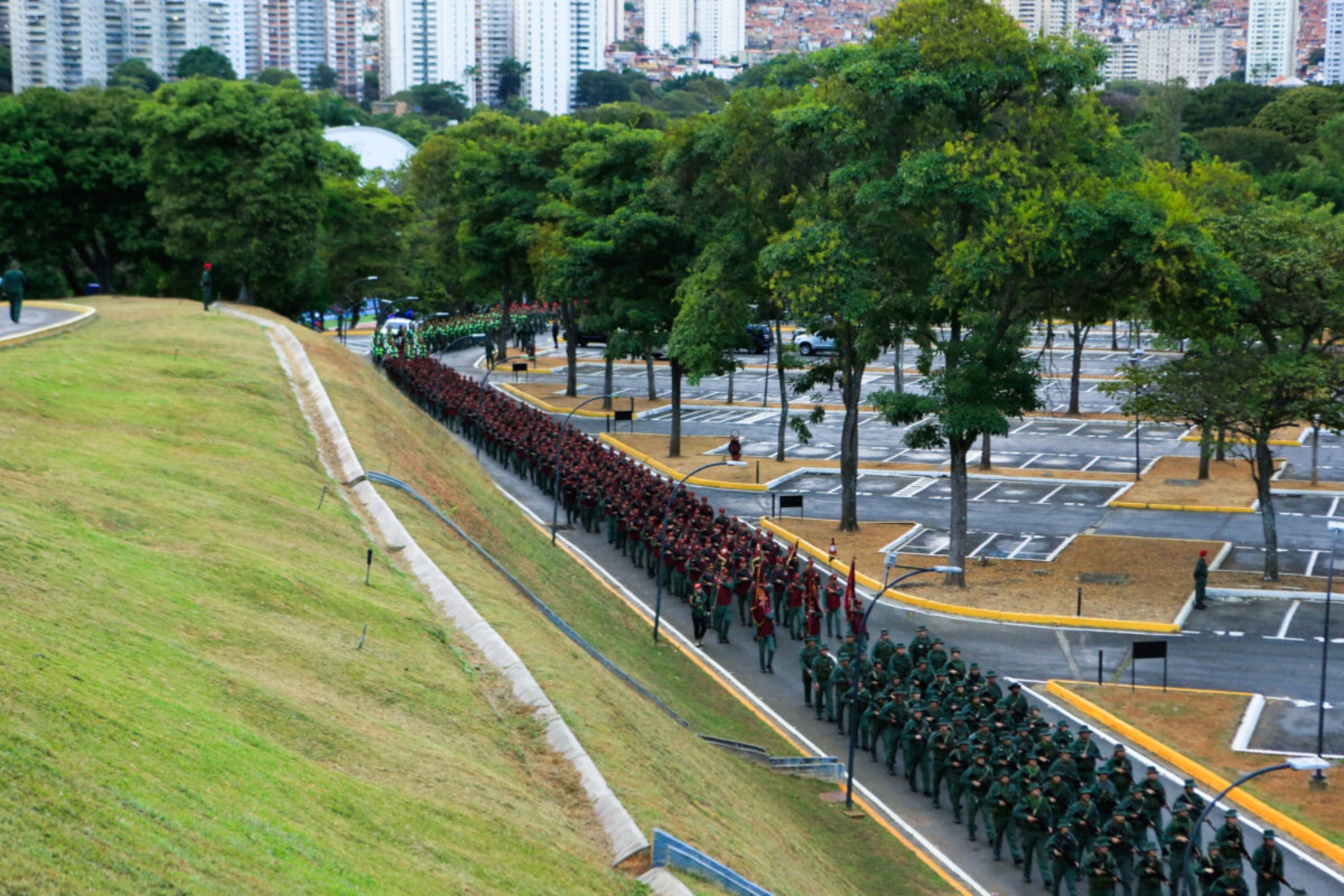 ¿En qué consiste la Operación Relámpago del Catatumbo, el despliegue militar entre Venezuela y Colombia?