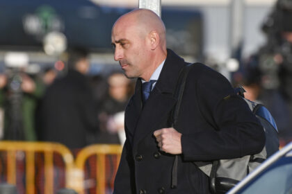 En claves: comenzó en España el juicio contra Luis Rubiales por agresión sexual y coacción a Jenni Hermoso