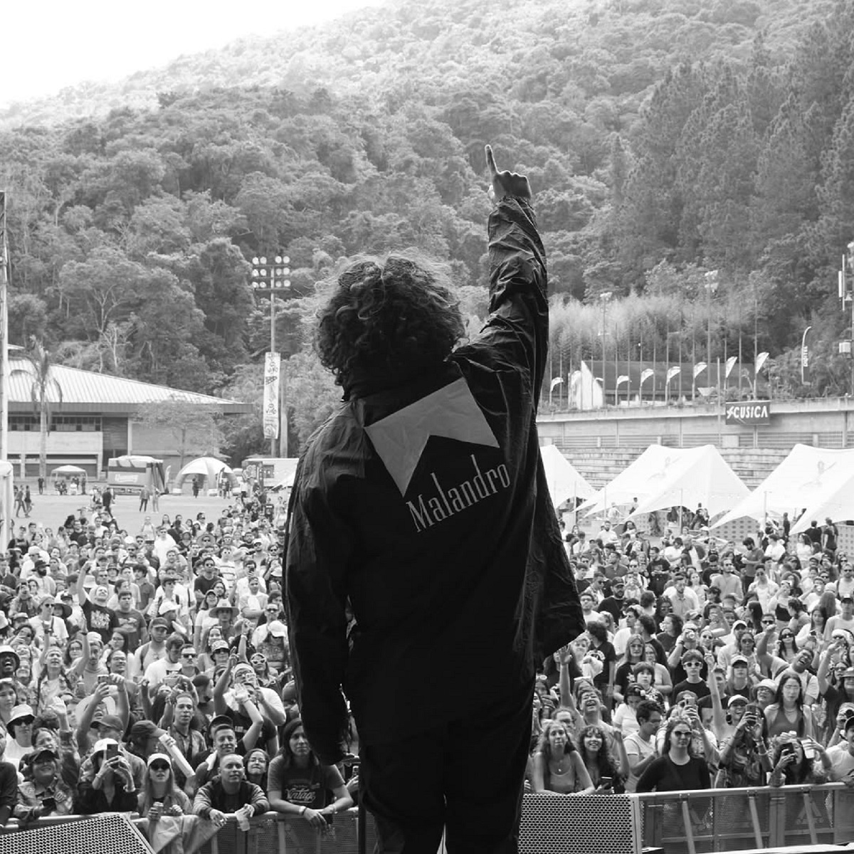 Çantarmarta, una banda contemporánea que se nutre del folclore entre el Caribe y el sur español