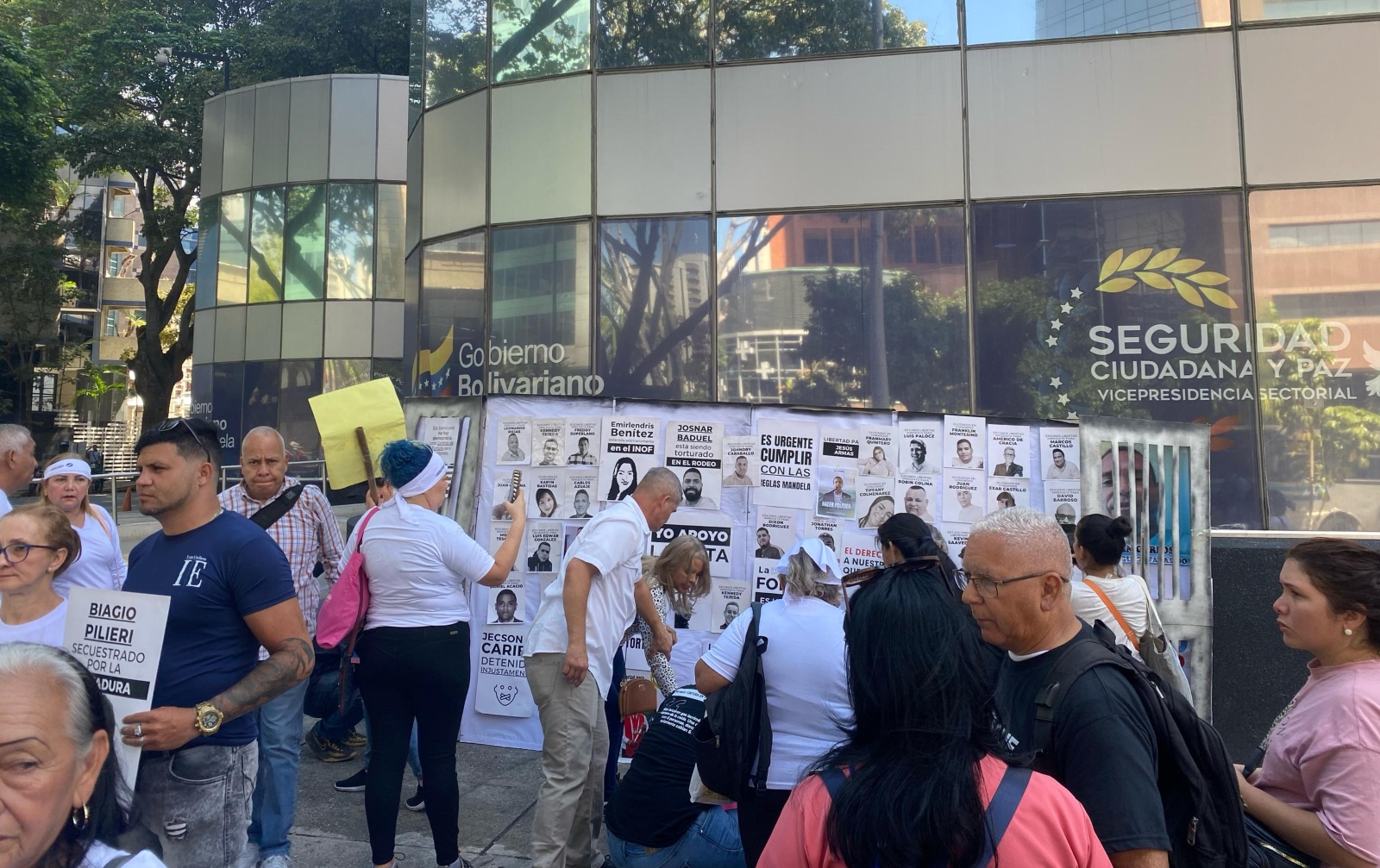 Ruta por la Justicia: así transcurre el cuarto día de protesta de los familiares de presos políticos en Caracas