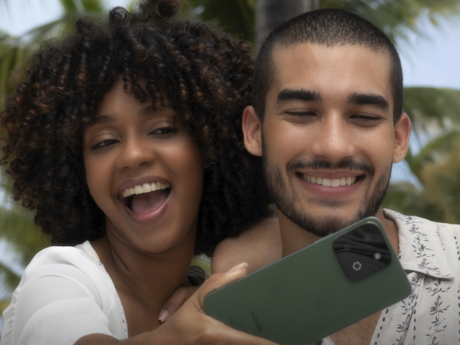 Honor y CLX Group celebran el amor con un concurso para regalar un viaje a Los Roques