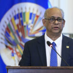 ¿Quién es Ramdin, el nuevo secretario general de la OEA que promete diálogo con Maduro?
