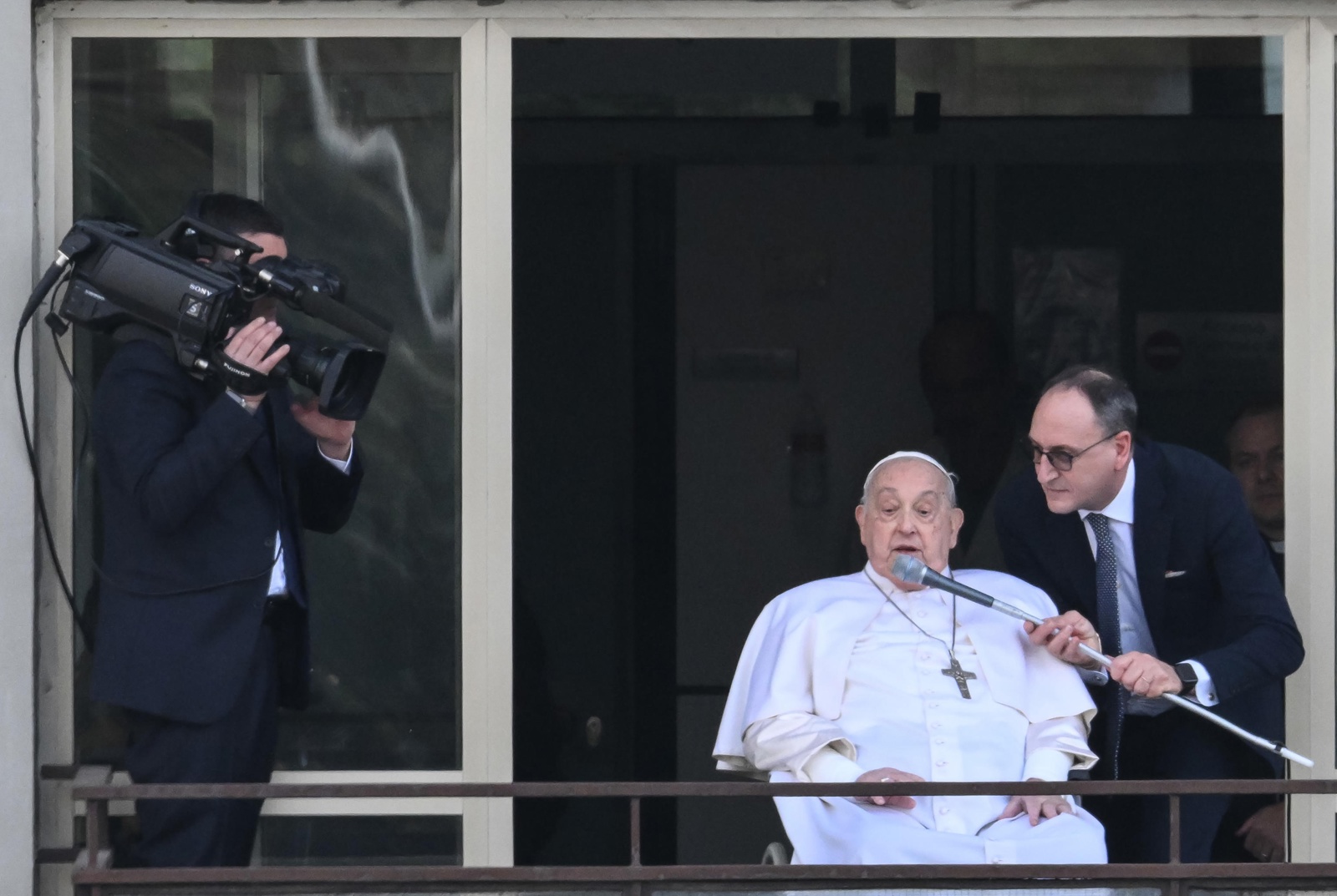 El papa Francisco aparecerá públicamente por primera vez desde su hospitalización: lo que se sabe