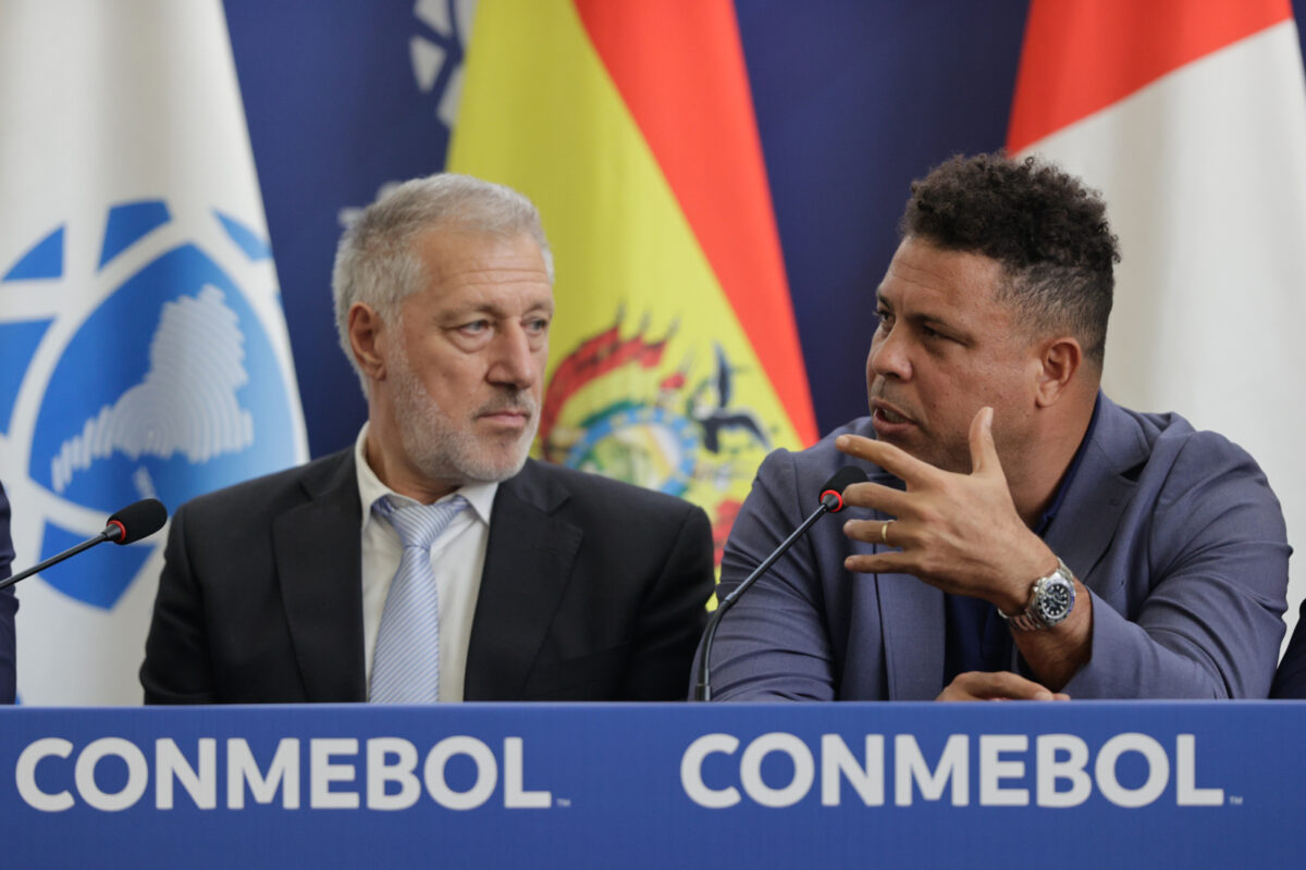 Conmebol lanzó iniciativa contra el racismo y la violencia en el fútbol suramericano: ¿en qué consiste?