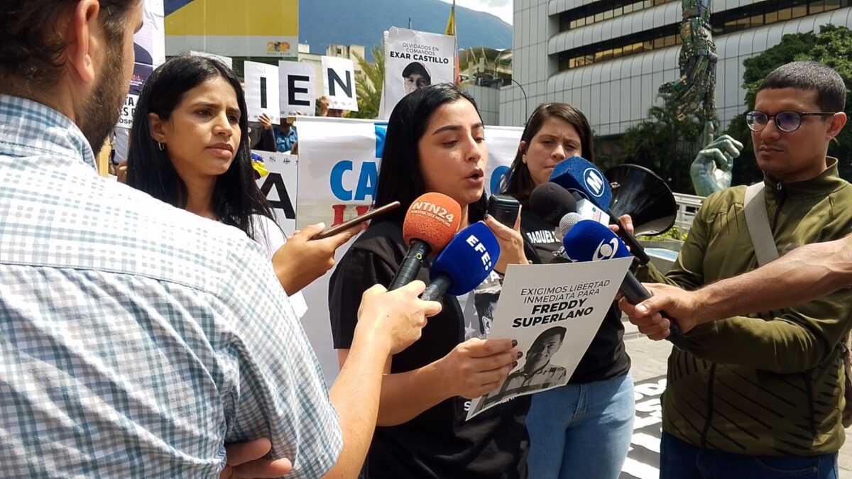Familiares de presos políticos protestaron frente a la sede de la ONU en Caracas: los detalles
