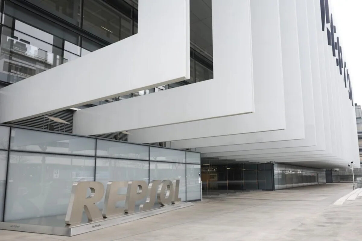 España respaldó que Repsol siga operando en Venezuela pese a veto de EE UU: los detalles