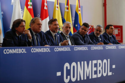 Conmebol lanzó iniciativa contra el racismo y la violencia en el fútbol suramericano: ¿en qué consiste?