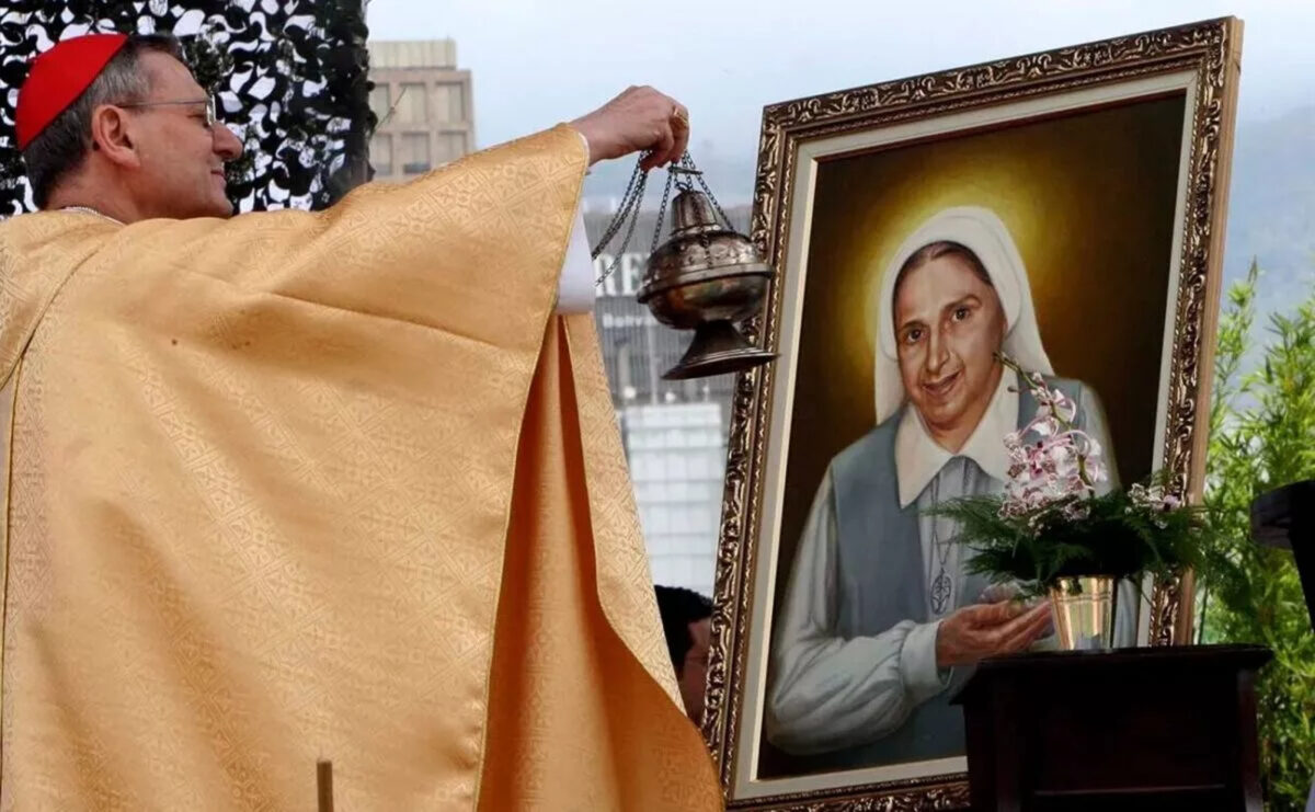 El papa Francisco aprobó la canonización de Carmen Rendiles