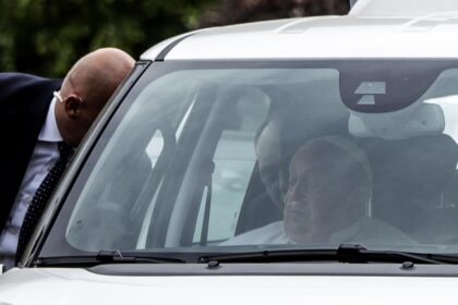 El papa Francisco será dado de alta y regresará al Vaticano