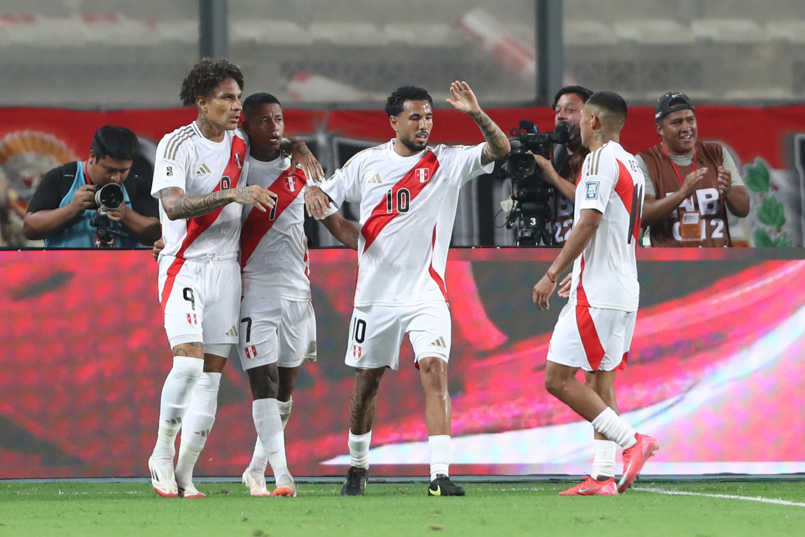 Venezuela y Perú jugarán una final en Maturín: así llegan ambas selecciones a la fecha 14 de las eliminatorias