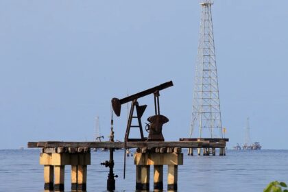 Al menos tres muertos y dos desaparecidos por una explosión en el lago de Maracaibo: los detalles 