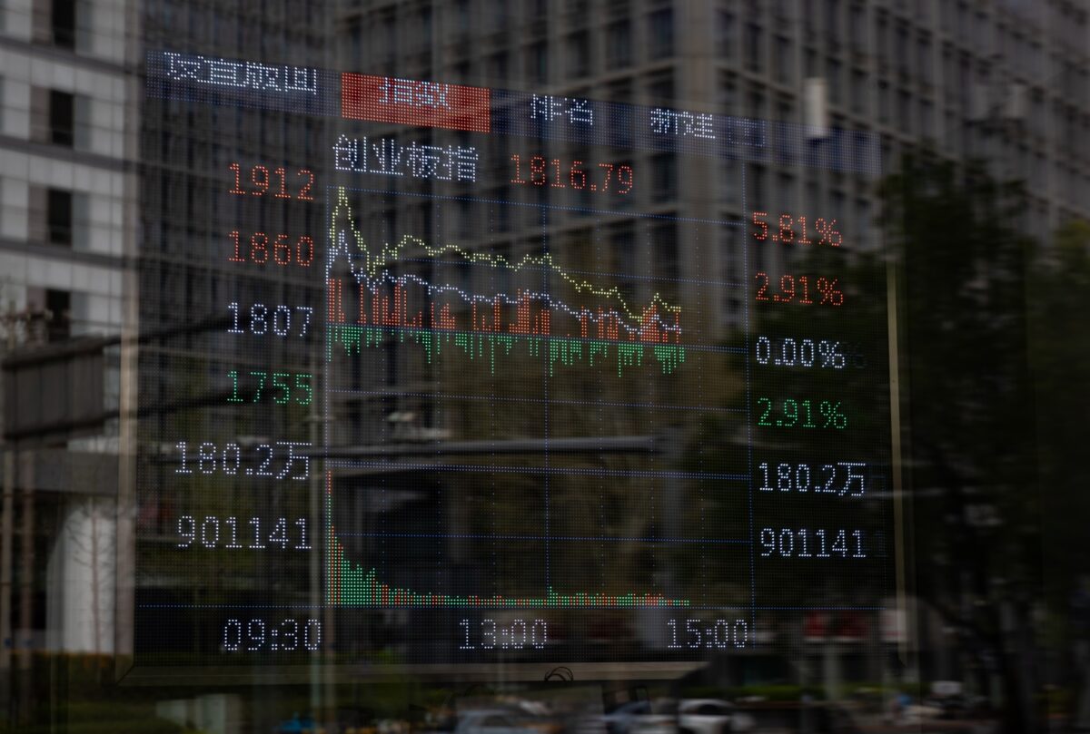 Trump elevó los aranceles a China hasta el 104 % por las represalias de Pekín
