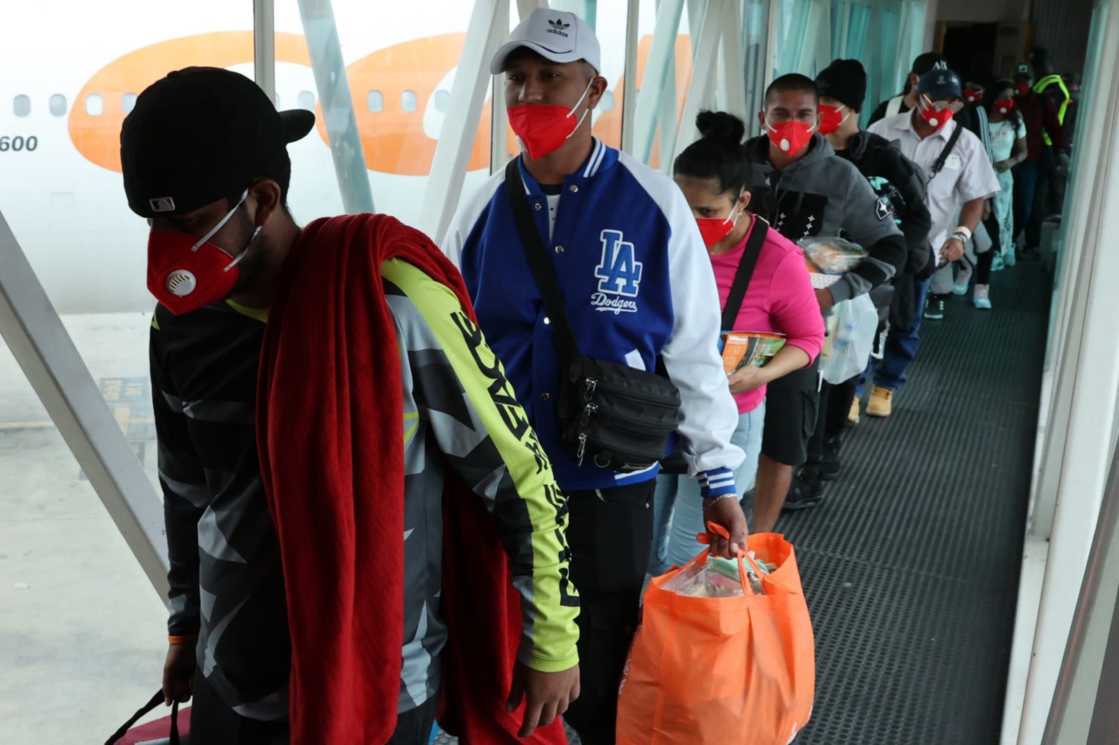 Llegó a Venezuela un grupo de 208 deportados desde EE UU: es el tercer vuelo en menos de 24 horas