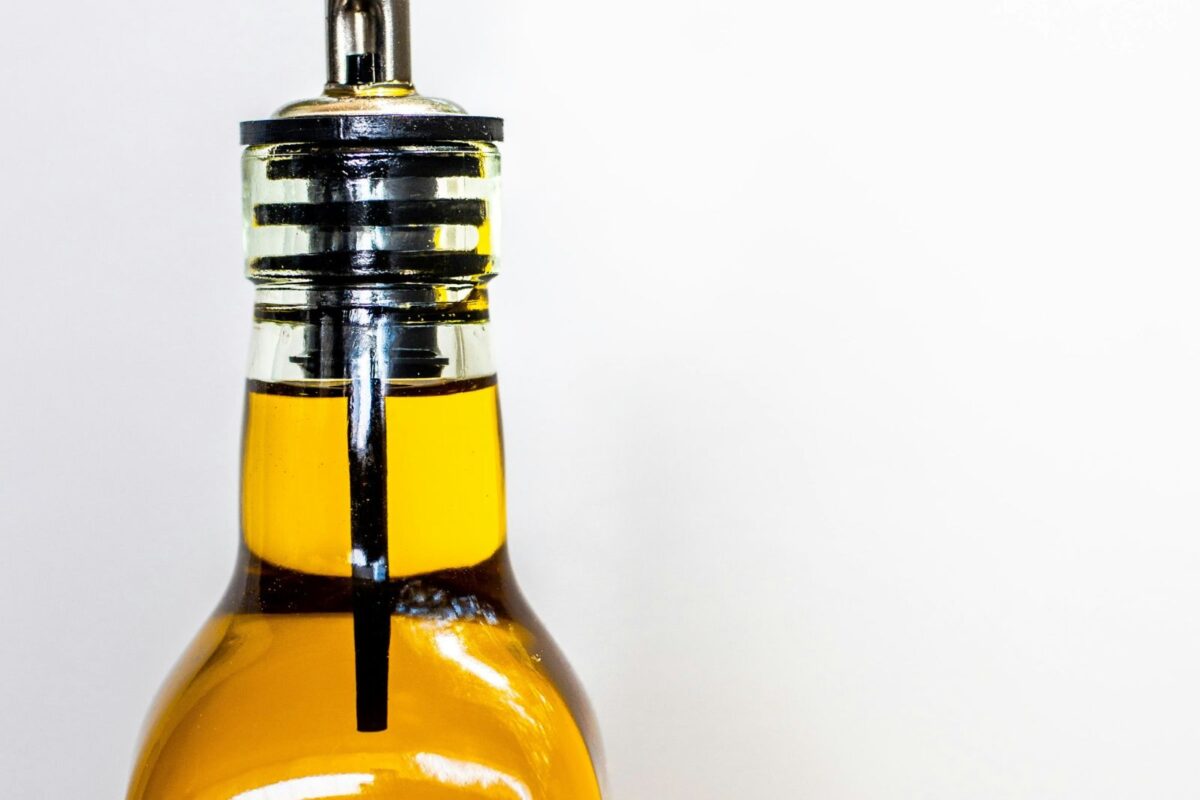 Los tipos de aceites comestibles que existen y su impacto en la salud