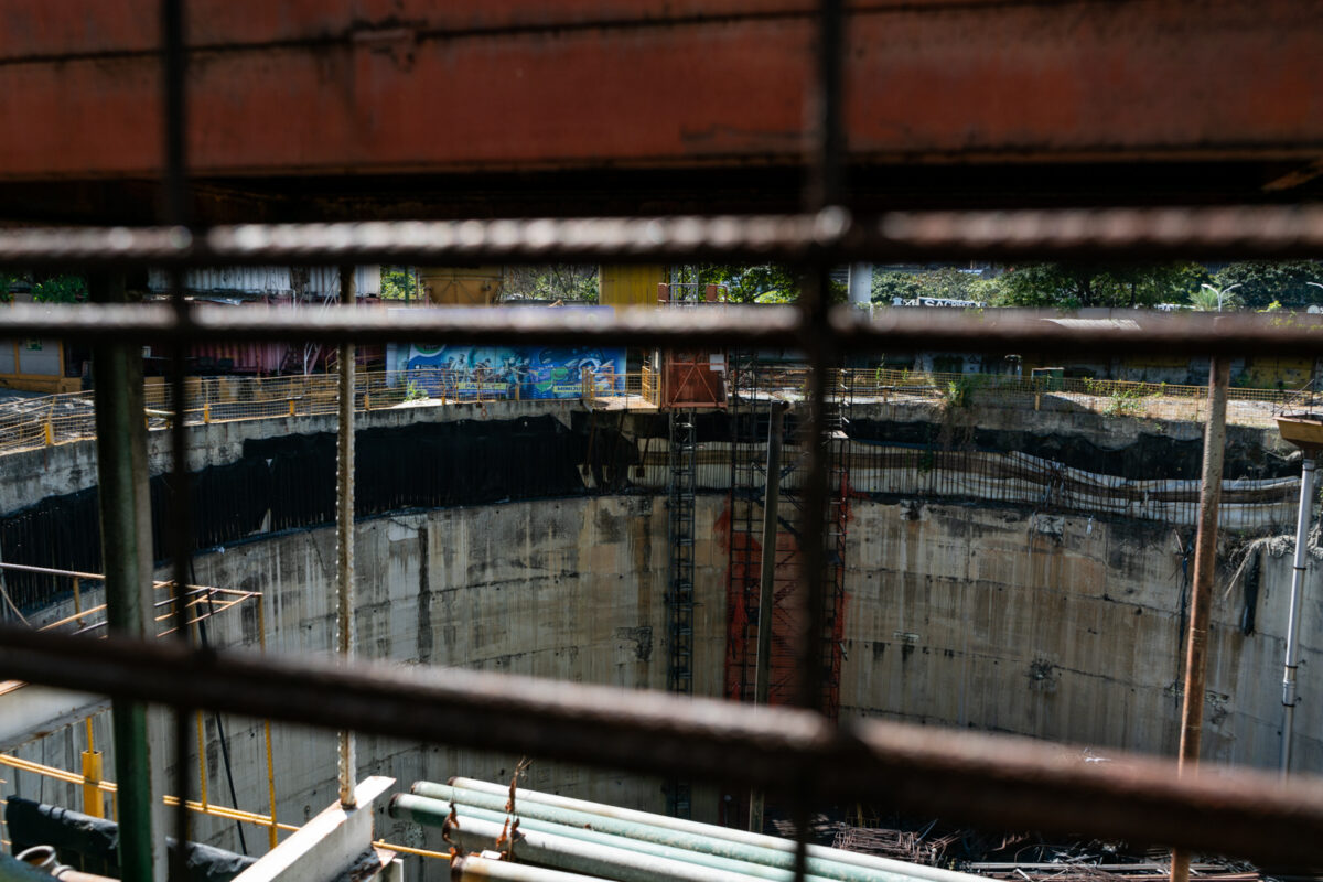Caracas sobre el asfalto (I): las obras inconclusas del sistema Metro