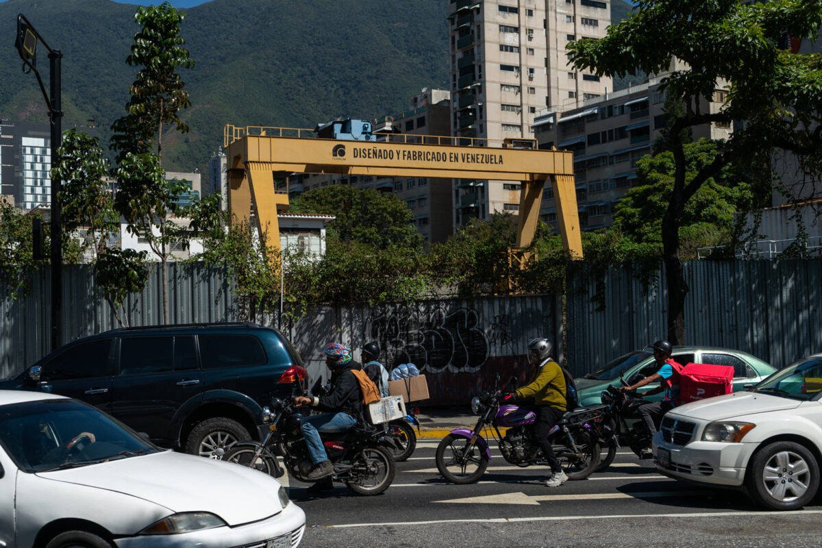 Caracas sobre el asfalto (I): las obras inconclusas del sistema Metro